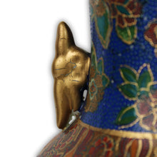 Carica l'immagine nel visualizzatore di Gallery, Vaso Stile Satsuma Cinese Vintage Pavoni e Fiori con Manici Dorati '70