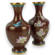 Carica l'immagine nel visualizzatore di Gallery, Coppia Piccoli vasi Cloisonnè Jingfa CINESI Vintage XX secolo