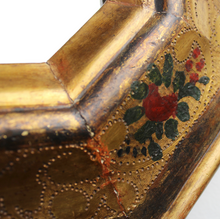 Carica l'immagine nel visualizzatore di Gallery, Specchiera con cornice in legno dorata bulinata e decorata a mano 1800