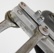 Carica l'immagine nel visualizzatore di Gallery, Tavolo da disegno TECNIGRAFO Vintage in legno '50 '60