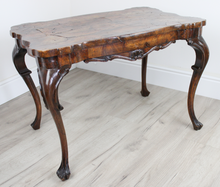 Carica l'immagine nel visualizzatore di Gallery, Antico Tavolino in stile barocchetto XIX Secolo
