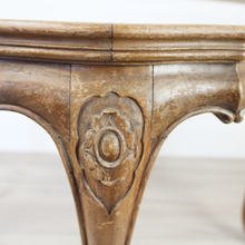 Carica l'immagine nel visualizzatore di Gallery, Tavolino da salotto in legno ciliegio massello in paglia di Vienna Vintage