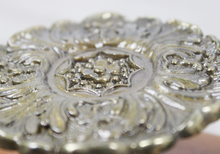 Carica l'immagine nel visualizzatore di Gallery, Coppia appendiabiti vintage da parete