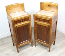 Carica l'immagine nel visualizzatore di Gallery, Coppia di Comodini Alti con Piano in Marmo Vintage