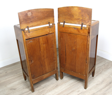 Carica l'immagine nel visualizzatore di Gallery, Coppia di Comodini Alti con Piano in Marmo Vintage