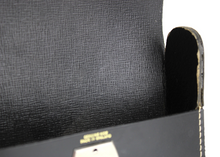 Carica l'immagine nel visualizzatore di Gallery, MARLBORO Porta Sigarette Tabacco PELLE Custodia Pubblicitario VINTAGE Astuccio