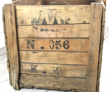 Carica l'immagine nel visualizzatore di Gallery, Antica cassa di in Legno Vintage D'Epoca Cassetta Vecchio Cassone da Trasporto