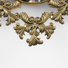 Carica l&#39;immagine nel visualizzatore di Gallery, Specchio con Bordo Ondulato Cornice in Ottone e Dettagli Stile Floreale &#39;900
