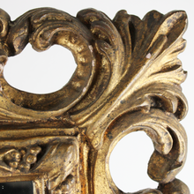 Carica l&#39;immagine nel visualizzatore di Gallery, Grande Specchio Con Cornice in Legno Dorata XX Secolo
