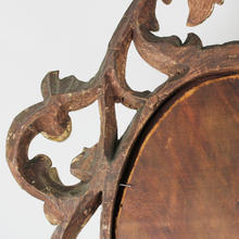 Carica l&#39;immagine nel visualizzatore di Gallery, Grande specchio con cornice in legno dorata intagliata &#39;900
