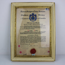 Carica l&#39;immagine nel visualizzatore di Gallery, Diploma Nobiliare Incorniciato Sovrano Scaligero Ordine Ospitaliero Militare dei Cavalieri della Concordia anni 50&#39;
