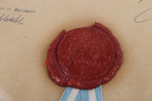 Carica l&#39;immagine nel visualizzatore di Gallery, Diploma Nobiliare Incorniciato Sovrano Scaligero Ordine Ospitaliero Militare dei Cavalieri della Concordia anni 50&#39;
