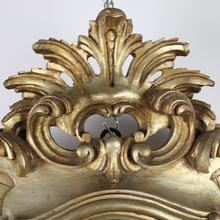 Carica l&#39;immagine nel visualizzatore di Gallery, Grande Specchiera Ovale con Cornice in Legno Dorata &#39;900
