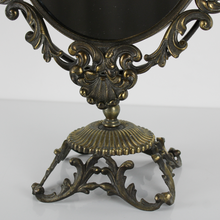 Carica l&#39;immagine nel visualizzatore di Gallery, Grande Specchio da Tavolo Stile Vittoriano in Ottone Vintage Psiche
