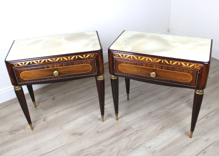 Coppia di Comodini in Legno Vintage