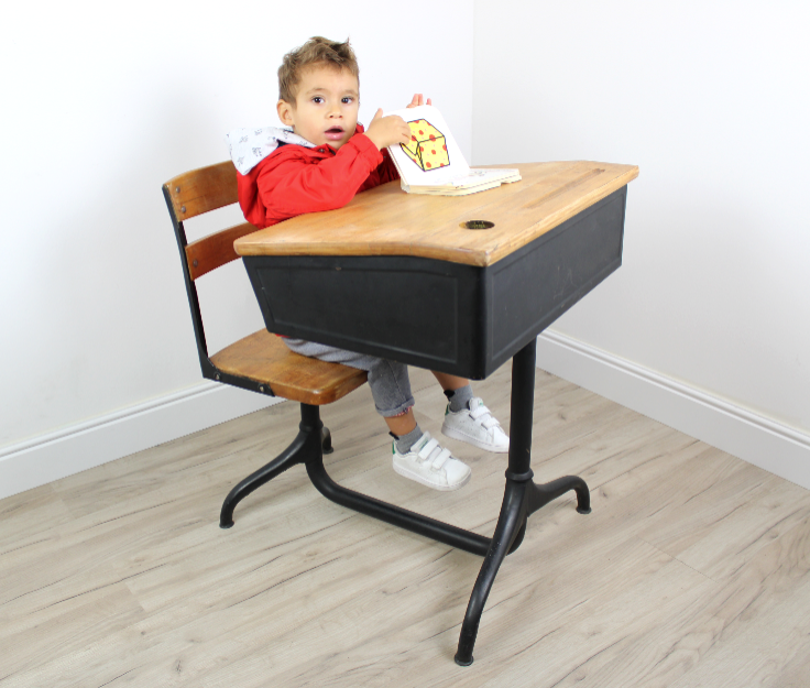 Banco da scuola per bambini vintage