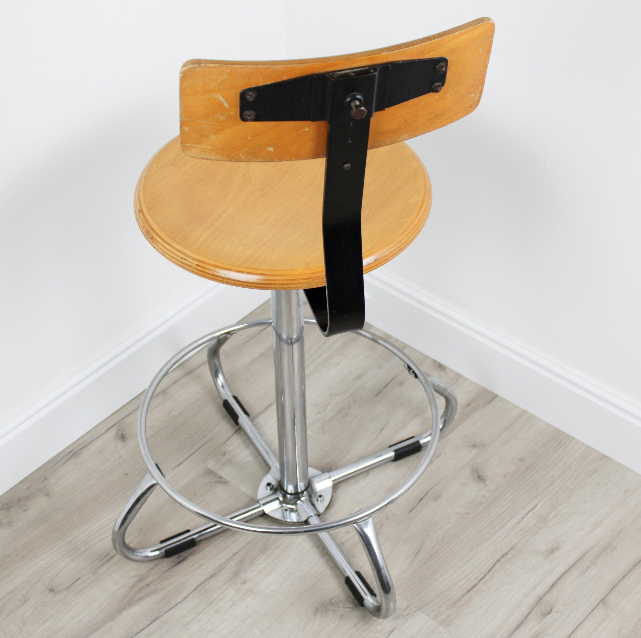 Sgabello Da Bar Industriale Regolabile In Altezza 62-72 Cm – Seduta In Legno Di Pino, Base In Metallo, Girevole, Vintage, Per Cucina E Isola