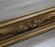 Carica l&#39;immagine nel visualizzatore di Gallery, Grande Specchiera Specchio con Cornice in Legno Dorata Vintage D&#39;Epoca Stile 900
