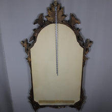 Carica l&#39;immagine nel visualizzatore di Gallery, Antico Specchio Specchiera Cornice in Legno Dorata Vintage D&#39;Epoca Intarsiata
