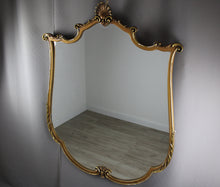 Carica l&#39;immagine nel visualizzatore di Gallery, Grande Specchio con Cornice in Legno Dorata Vintage D&#39;Epoca &#39;900 Antico Design
