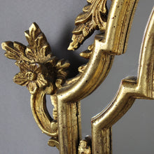 Carica l&#39;immagine nel visualizzatore di Gallery, Antico Specchio Specchiera Cornice in Legno Dorata Vintage D&#39;Epoca Intarsiata
