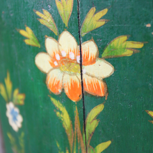 Carica l&#39;immagine nel visualizzatore di Gallery, Portaombrelli Vintage in legno Dipinto a mano con Decorazioni Floreali
