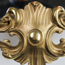 Carica l&#39;immagine nel visualizzatore di Gallery, Specchio Vintage con Cornice in Legno Dorata metà XX secolo
