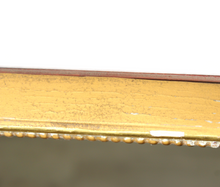 Carica l&#39;immagine nel visualizzatore di Gallery, Grande Specchiera con Cornice in Legno Dorata Vintage
