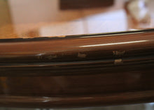 Carica l&#39;immagine nel visualizzatore di Gallery, TAVOLO Rotondo ANTICO Allungabile Usato VINTAGE in Legno D&#39;Epoca MASSELLO Design
