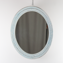 Carica l&#39;immagine nel visualizzatore di Gallery, Grande Specchio Vintage con Cornice in Ceramica Porcellana Capodimonte
